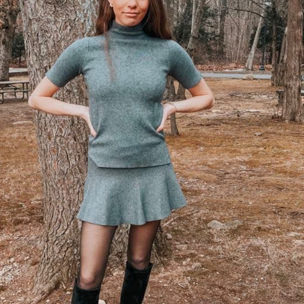 Zara Gray Knit Skirt Set with Black Trim